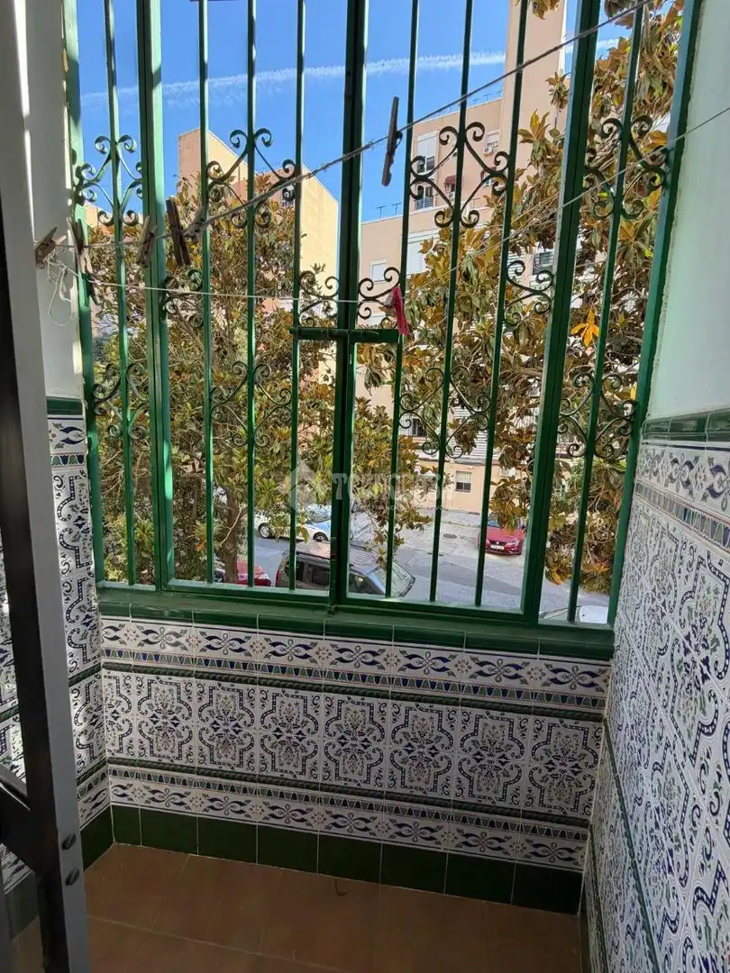 Balcony of Flat for sale in Sevilla  with Air Conditioner and Furnished