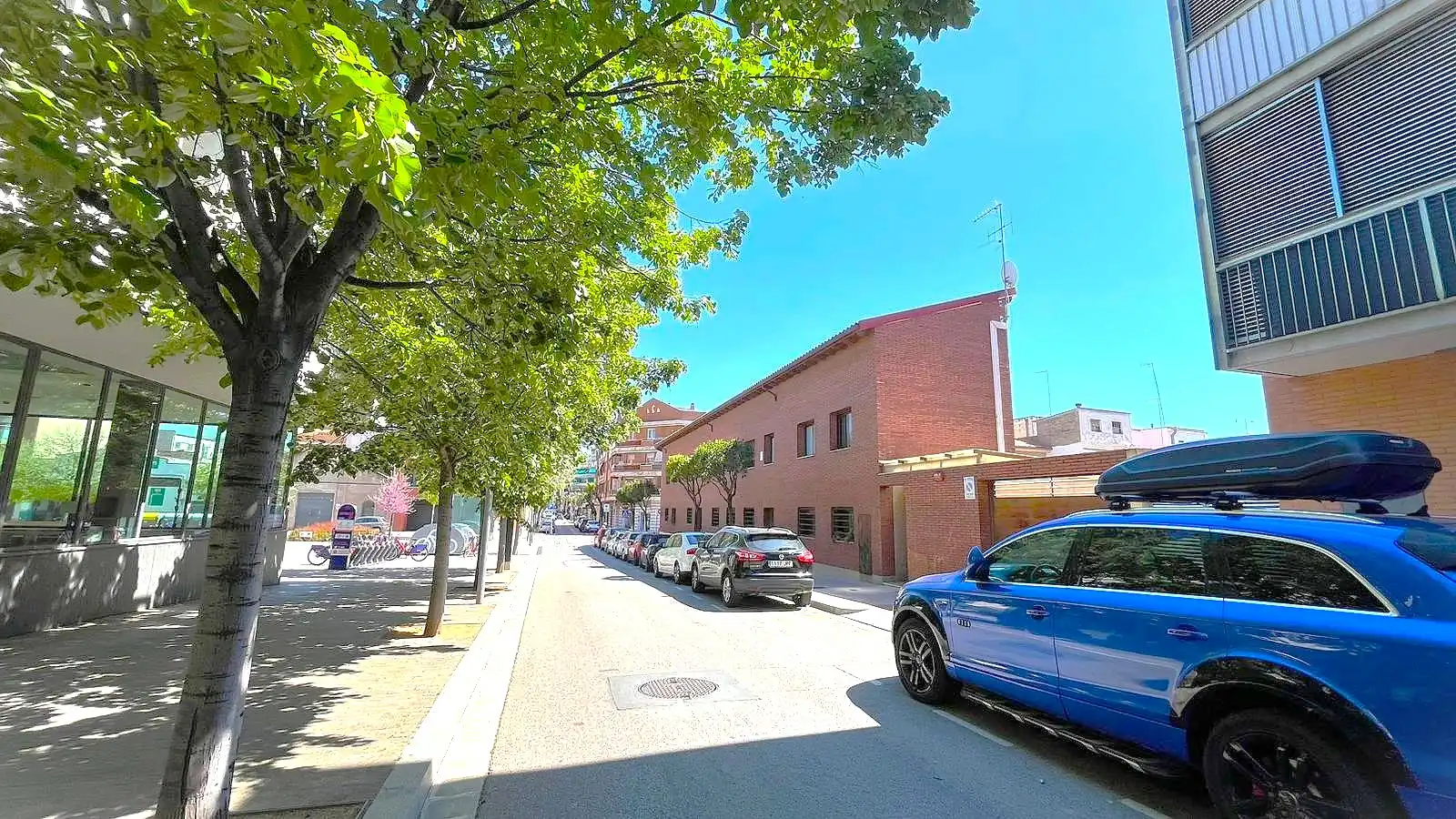 Vista exterior de Traster en venda en Sant Joan Despí
