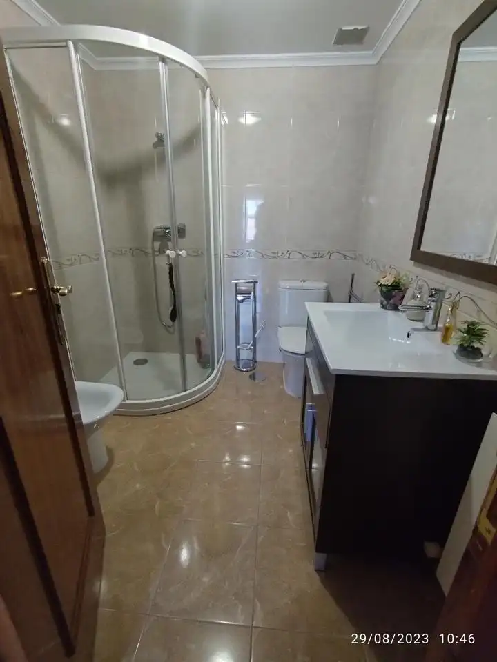 Bathroom of Attic for sale in Plasencia