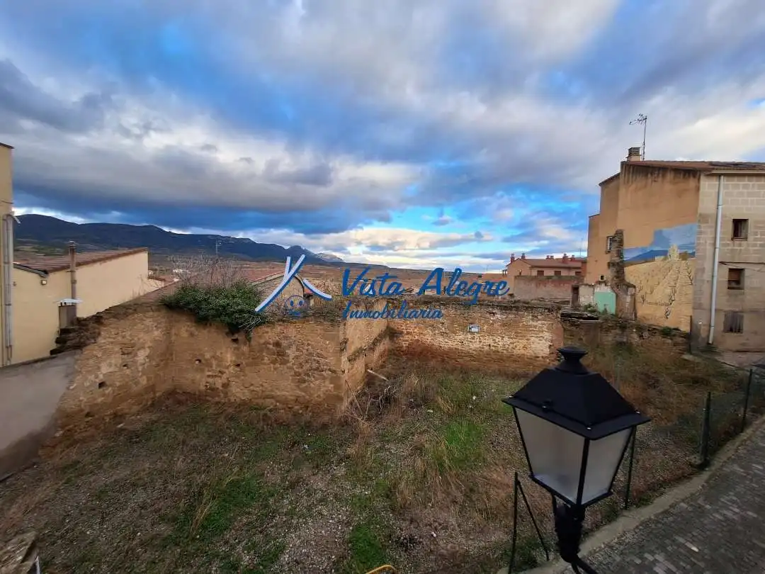 Casa o xalet en venda en San Vicente de la Sonsierra amb Terrassa, Traster i Moblat