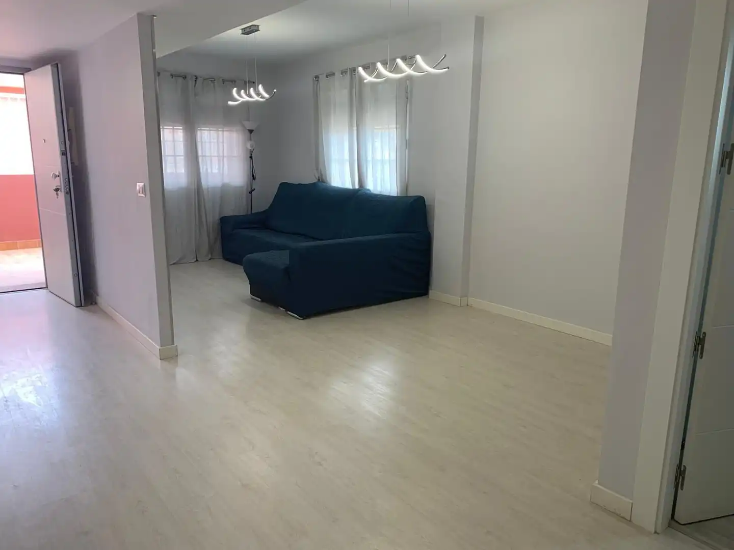 Sala de estar de Casa adosada en venta en Fuente Álamo de Murcia con Aire acondicionado, Calefacción y Terraza