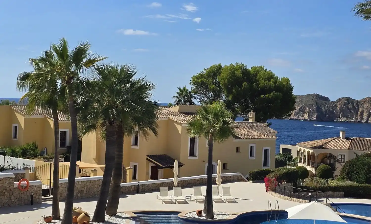 Vista exterior de Piso en venta en Calvià con Aire acondicionado, Calefacción y Jardín privado