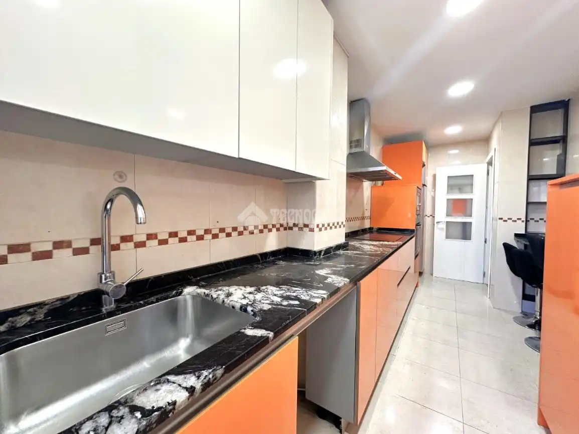 Cocina de Piso en venta en Móstoles con Calefacción y Terraza