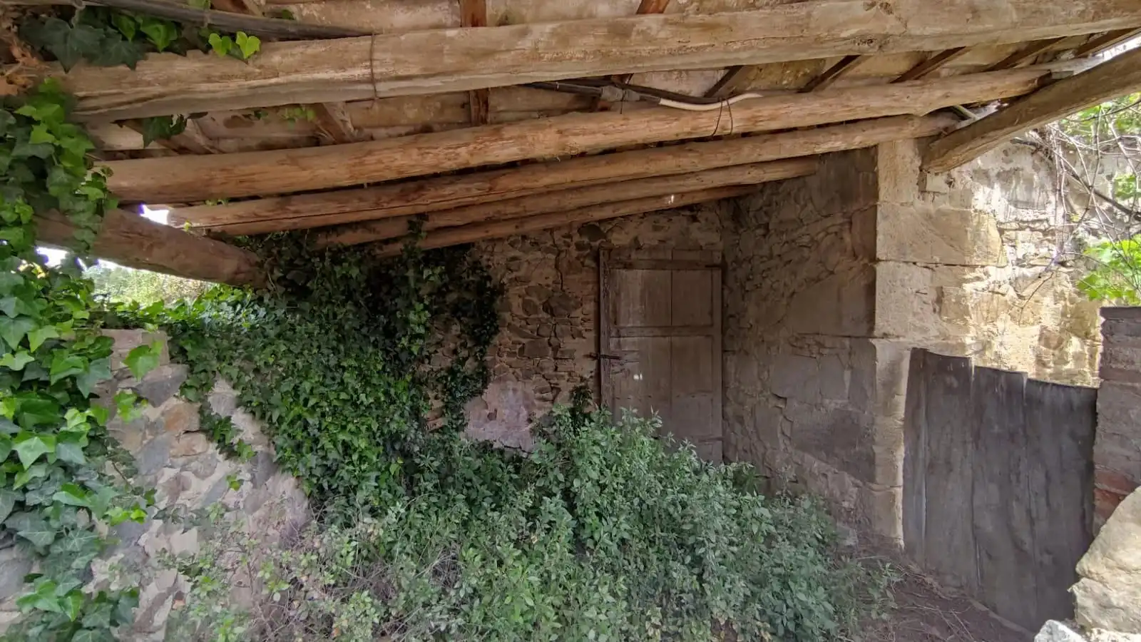 Finca rústica en venta en Aiguaviva con Trastero