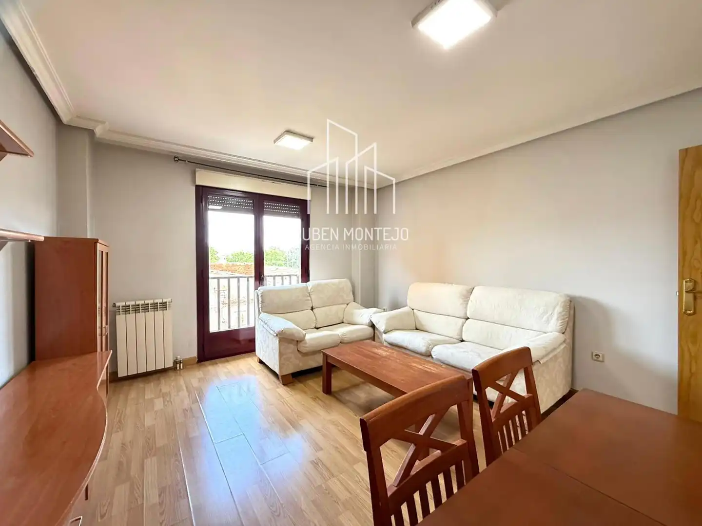 Vista exterior de Piso en venta en Salamanca con Calefacción, Terraza y Amueblado
