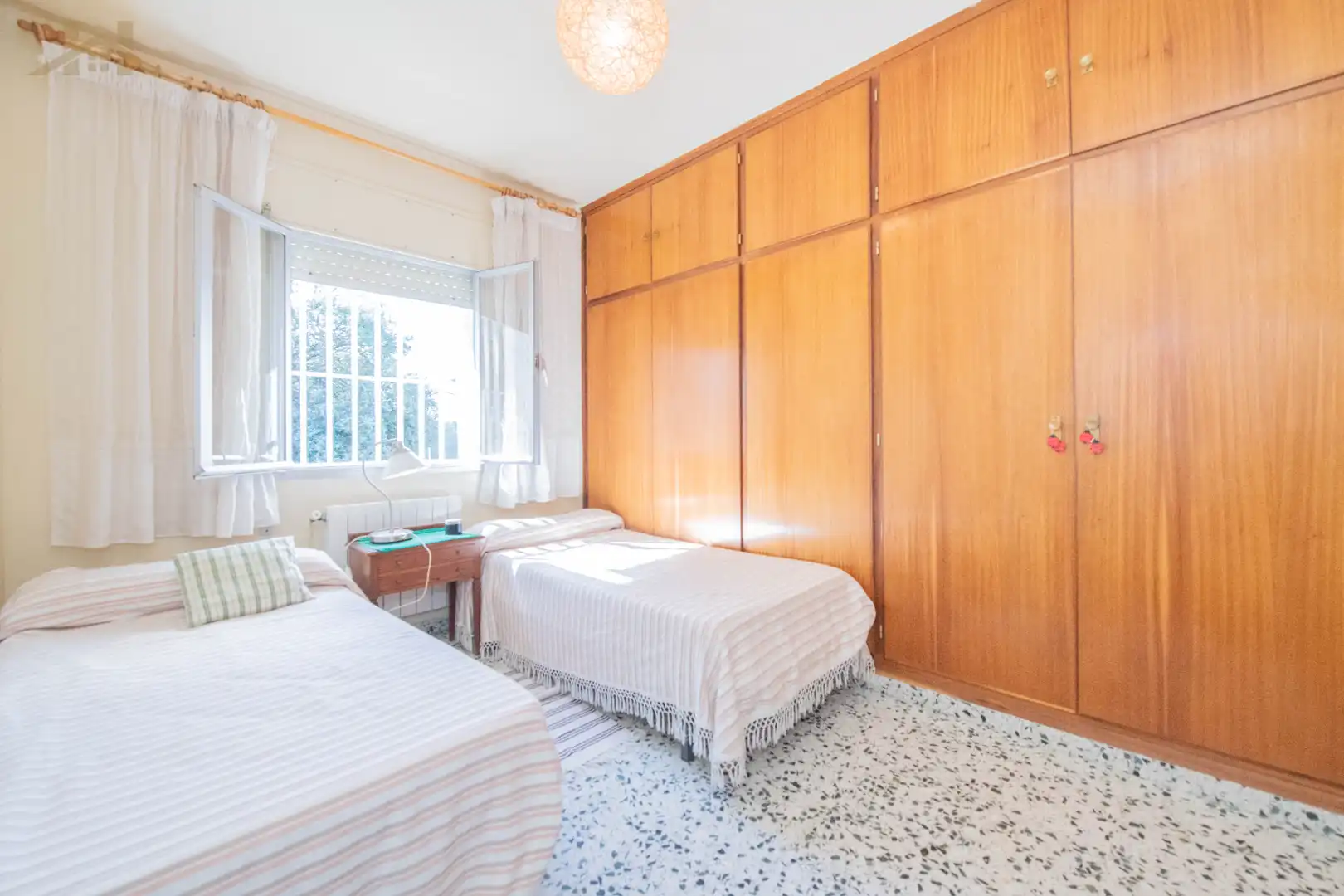Habitación de Casa o chalet en venta en Galapagar con Calefacción, Jardín privado y Terraza