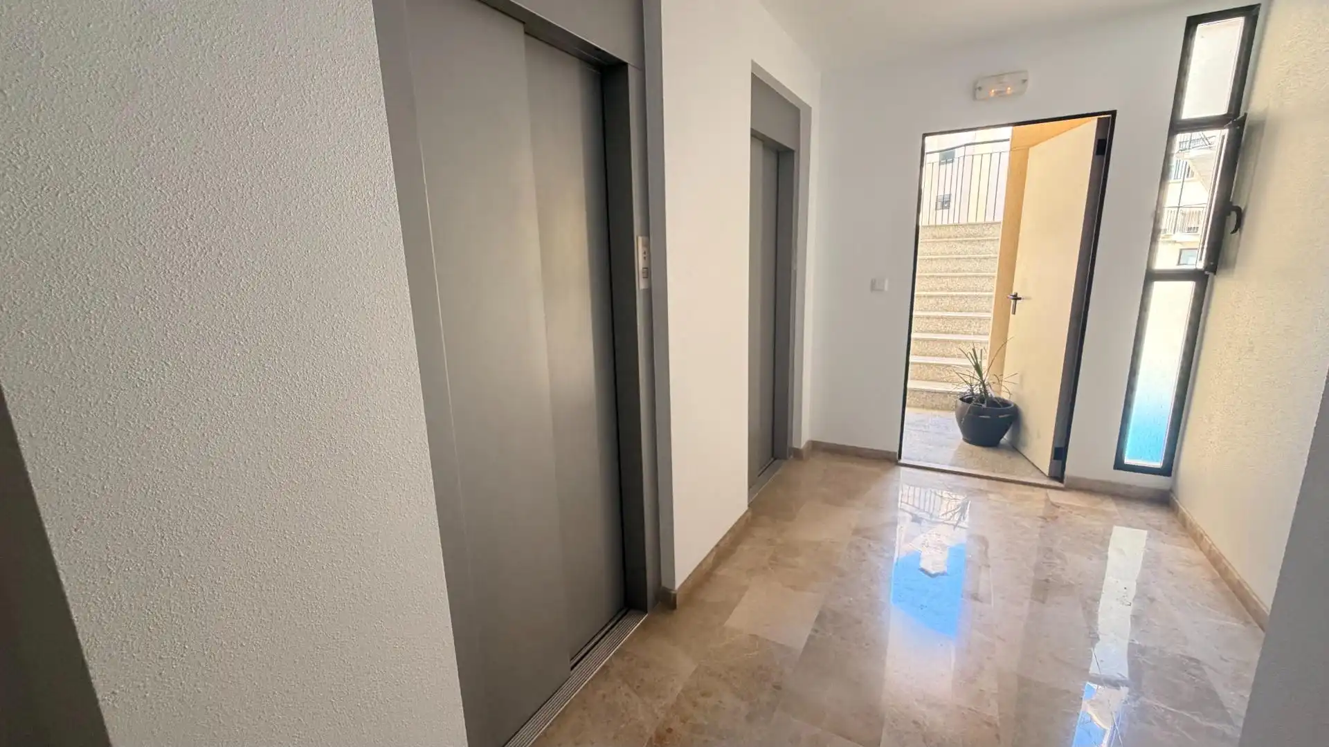 Apartament amb piscina en venda a Elche ciudad, imagen 58