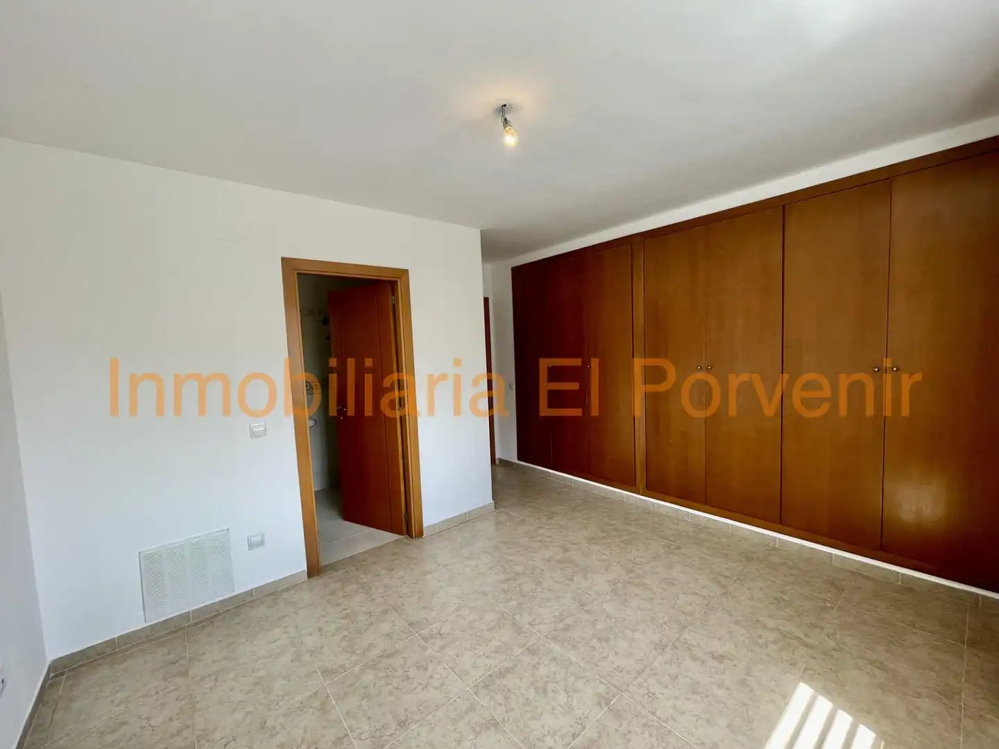 Casa o chalet de alquiler en Torrent con Calefacción, Jardín privado y Terraza
