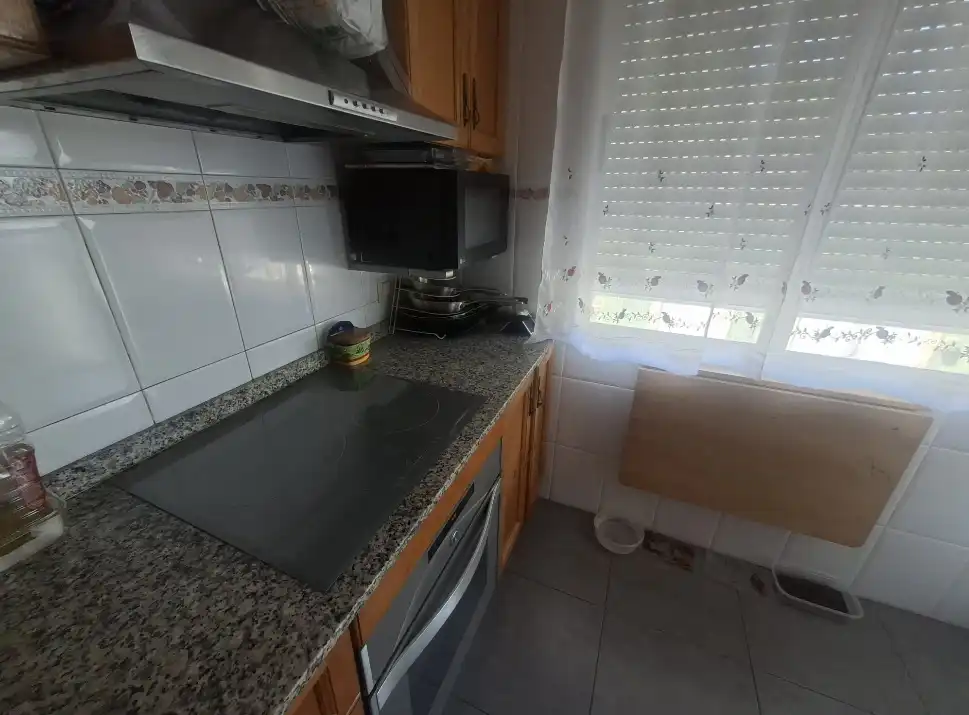 Cocina de Piso en venta en L'Alcúdia con Aire acondicionado, Balcón y Internet
