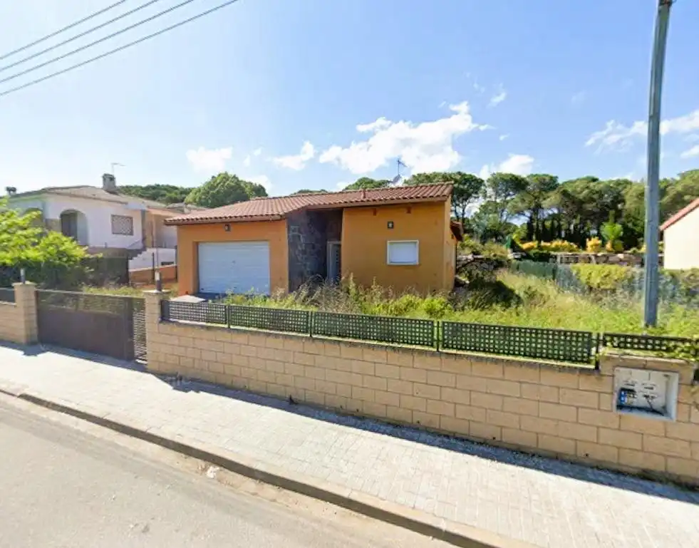 Exterior view of Houses for sale in Sils