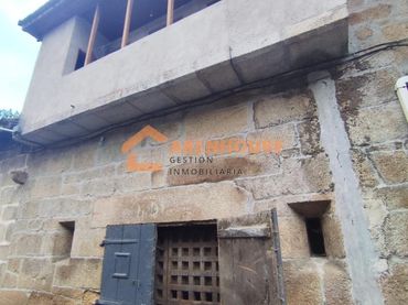 Maison avec balcon à vendre à Barbadás