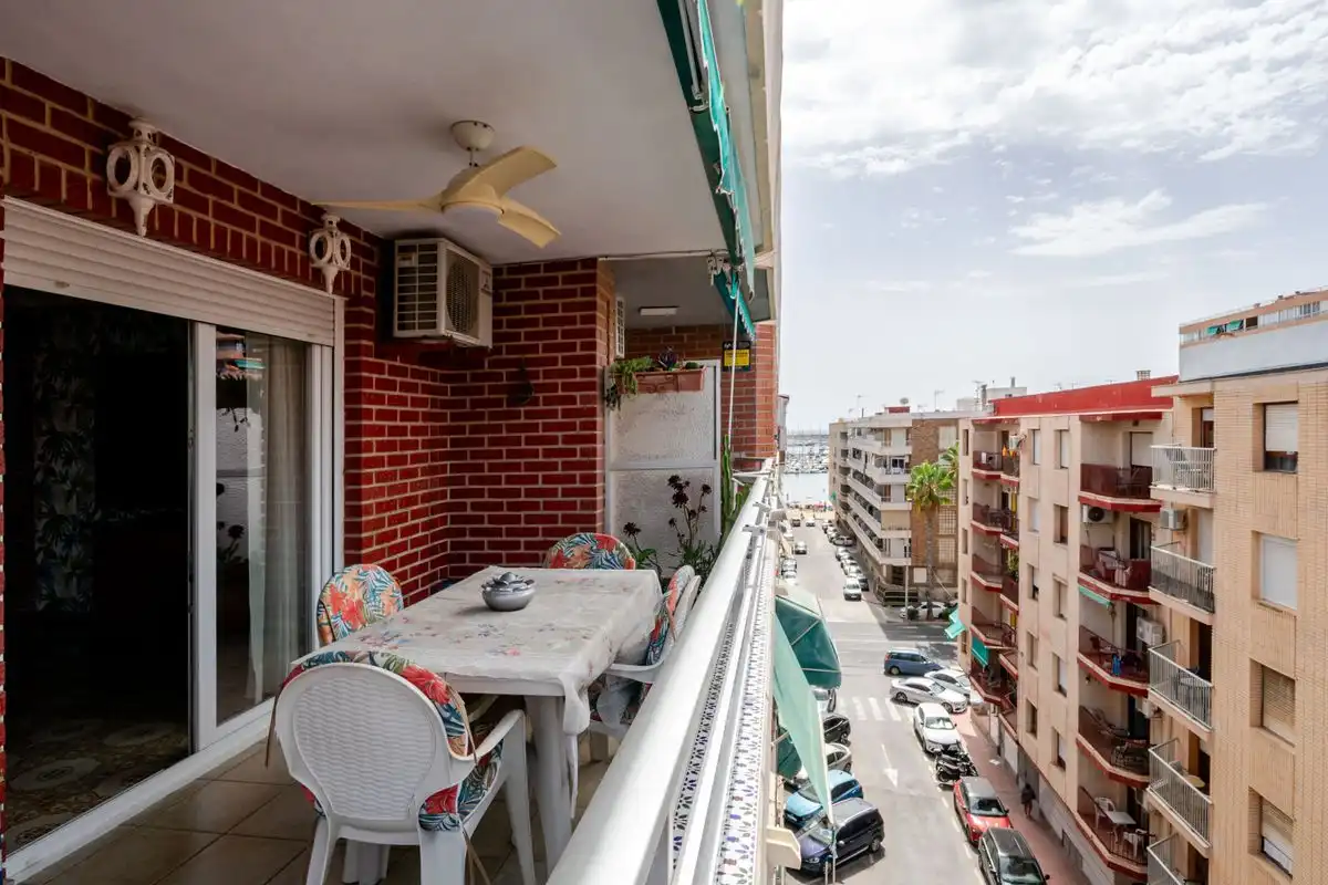 Piso con ascensor en venta en Calle San Miguel de Salinas, imagen 8