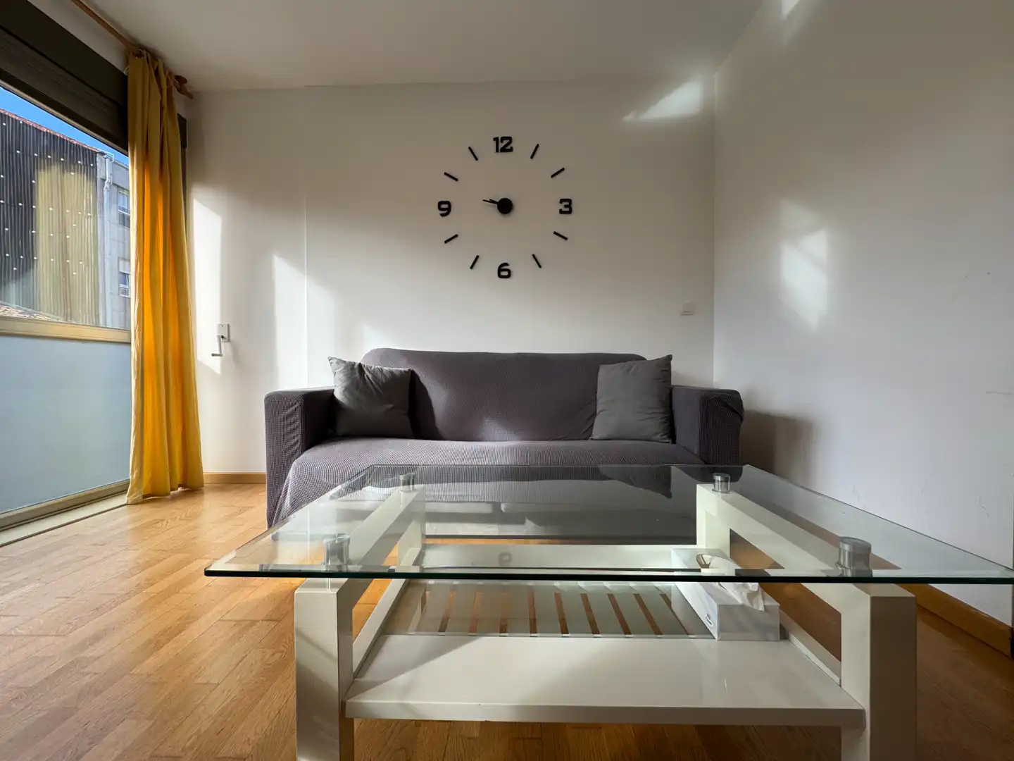 Sala de estar de Apartamento de alquiler en Santiago de Compostela  con Calefacción, Trastero y Amueblado