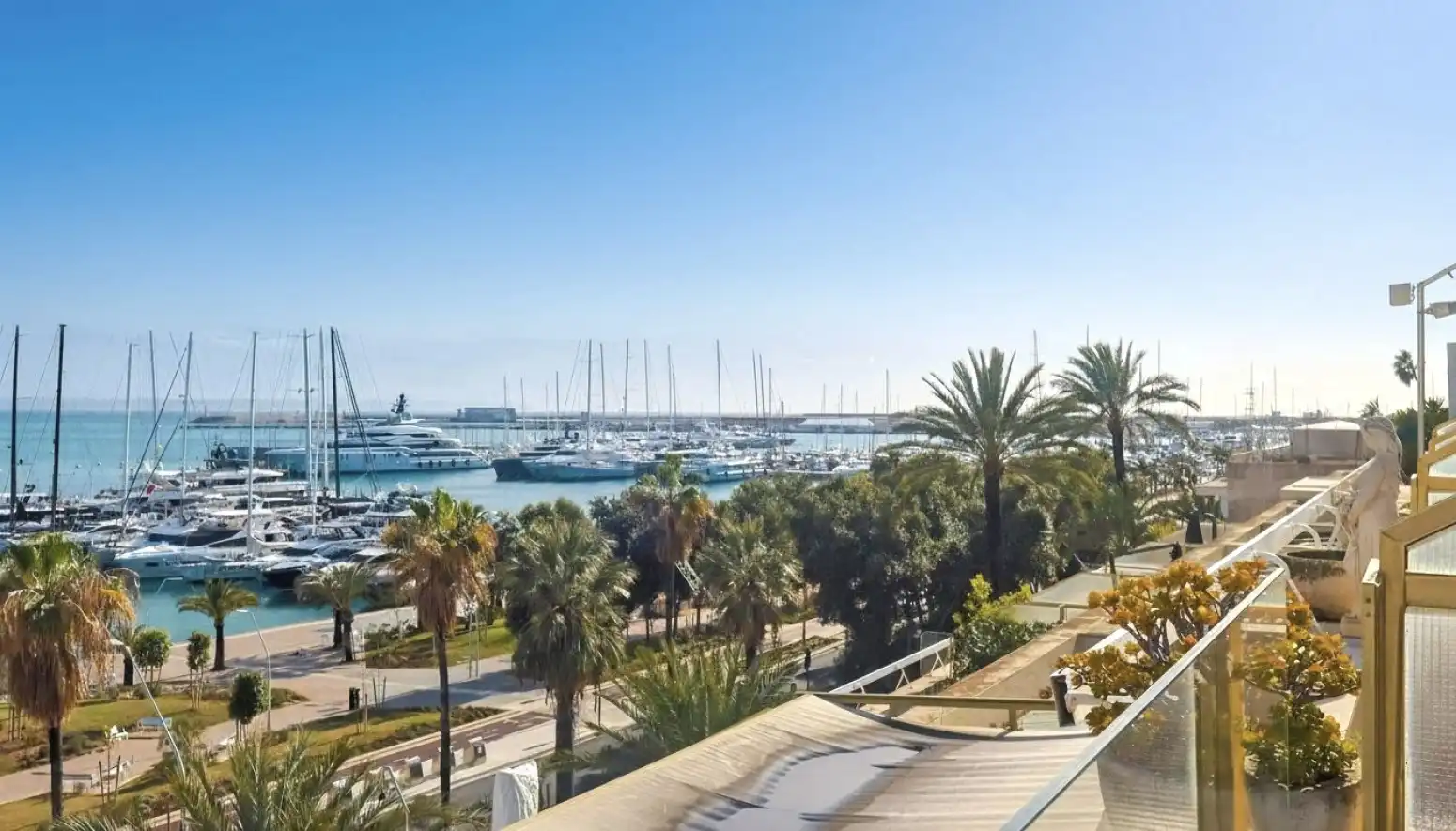 Vista exterior de Pis en venda en  Palma de Mallorca amb Aire condicionat, Terrassa i Traster