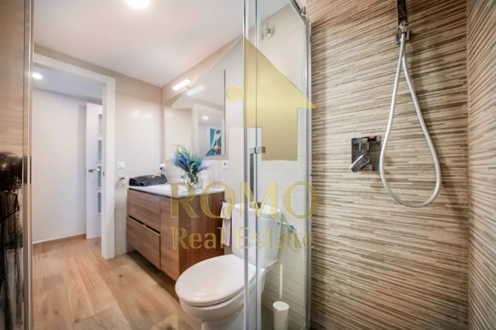 Baño de Piso en venta en Santa Perpètua de Mogoda con Calefacción y Balcón