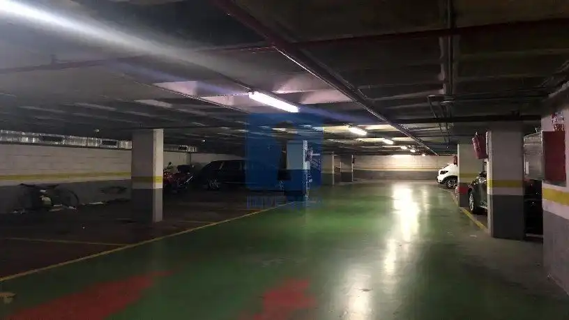 Einzelparkplatz zum Verkauf in Balmes, imagen 3