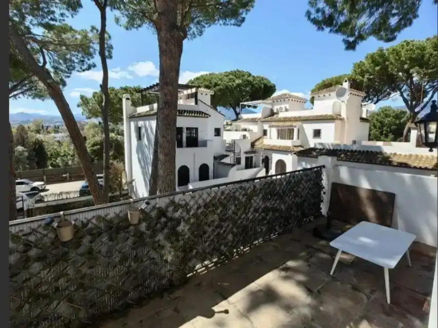 Jardín de Piso en venta en Marbella con Aire acondicionado, Piscina y Balcón