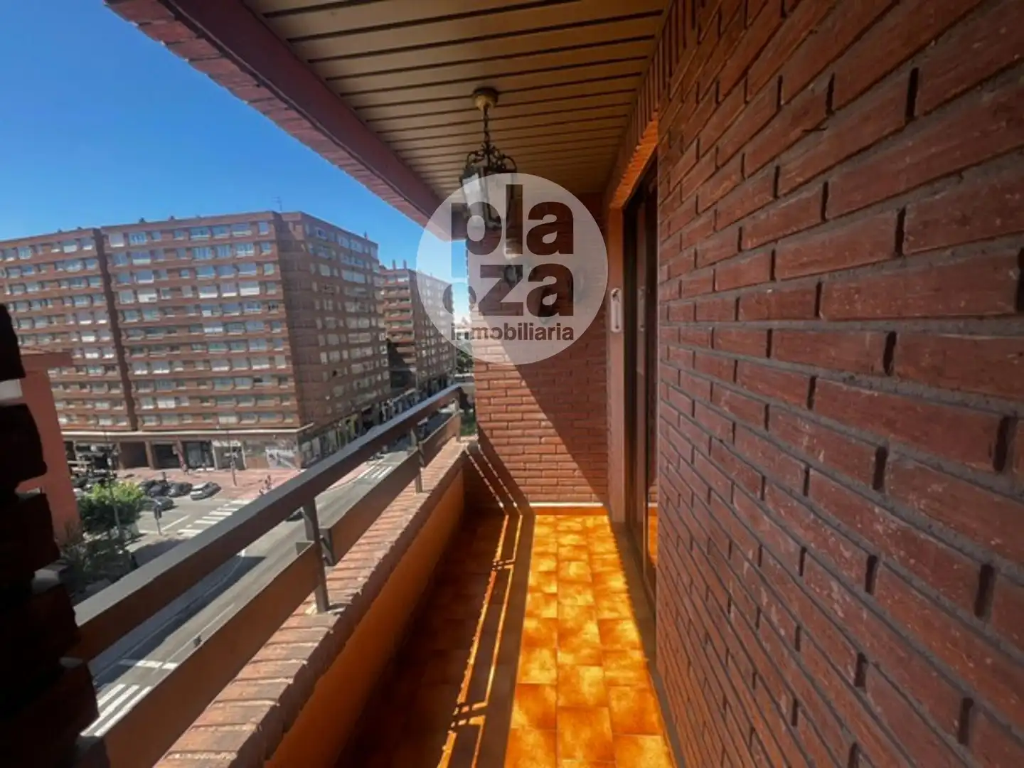 Terrasse von Wohnung zur Miete in Burgos mit Heizung, Terrasse und Abstellraum