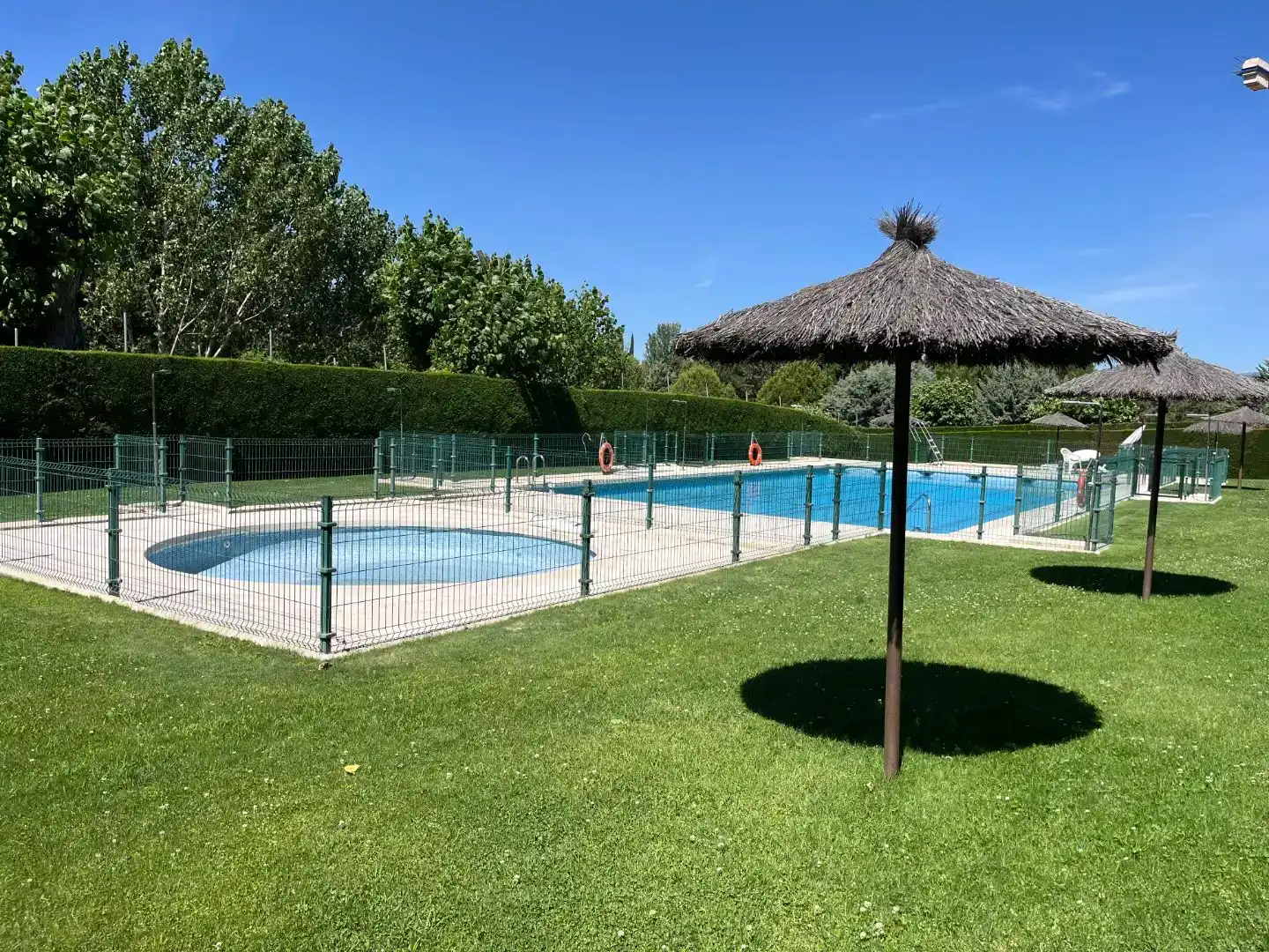 Piscina de Pis en venda en Monte Rozas