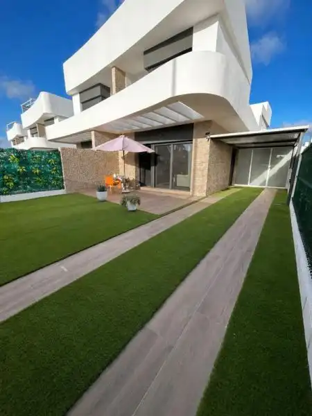 Terraced house for sale in Los Montesinos, imagen 2