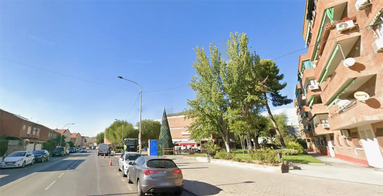 Außenansicht von Wohnung zum Verkauf in Arganda del Rey mit Terrasse