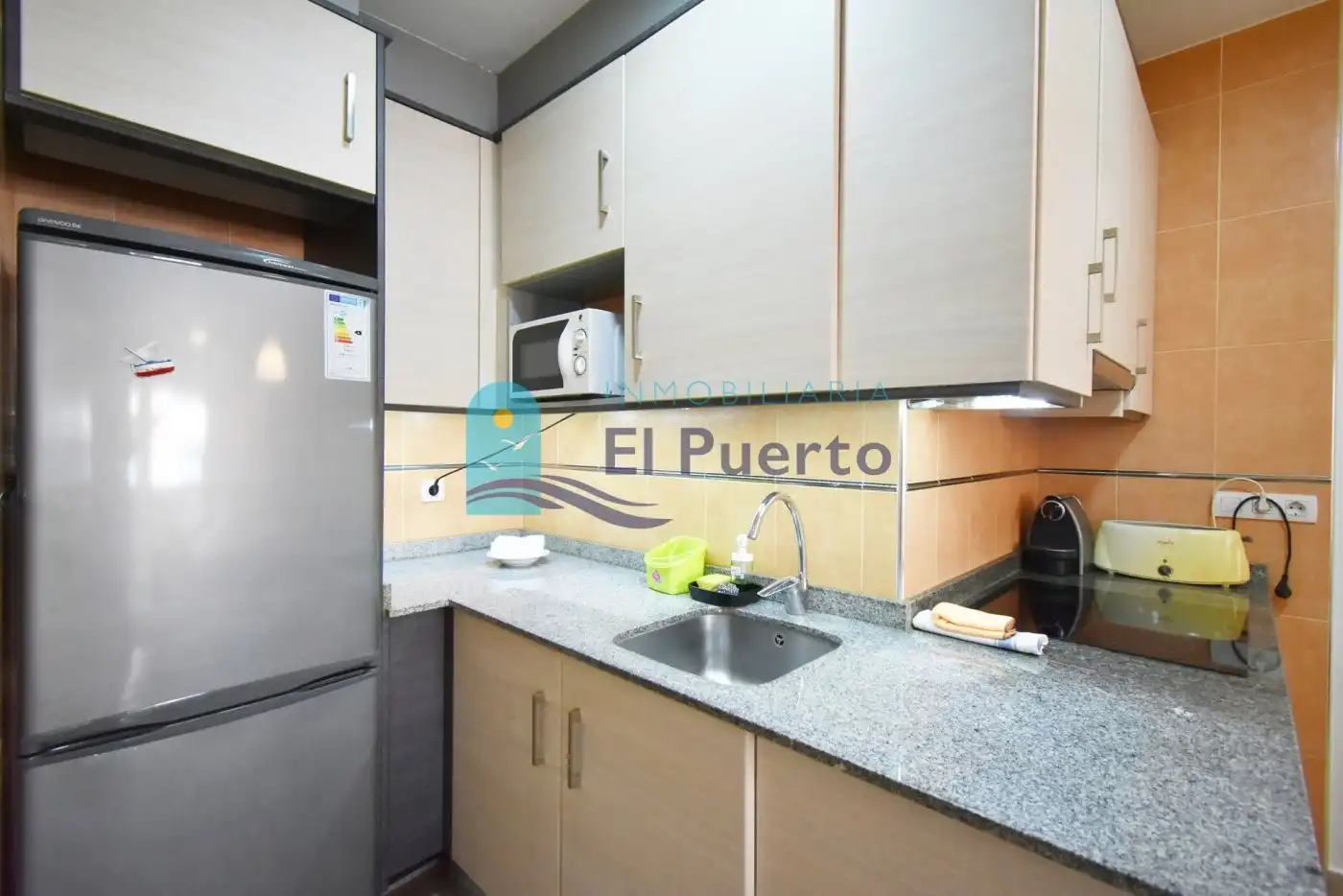 Cuina de Apartament en venda en Mazarrón amb Terrassa, Traster i Moblat