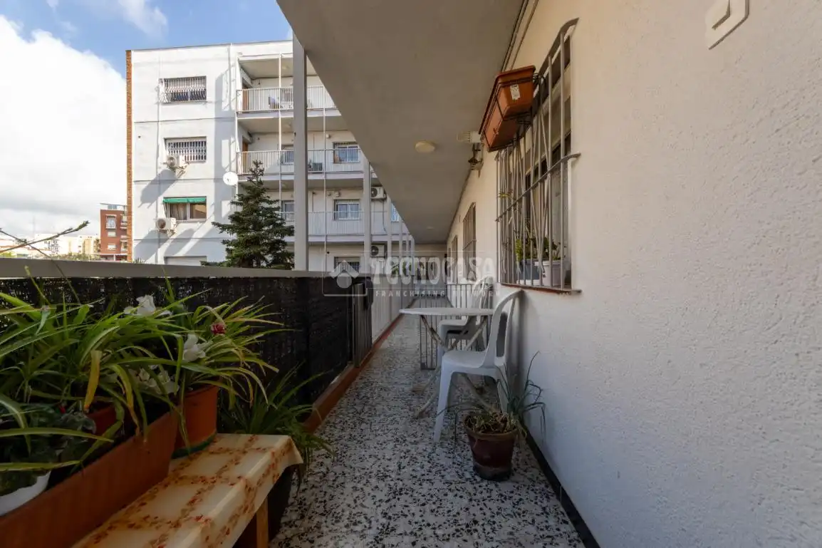 Piso en venta en Calle Amposta, Torreforta