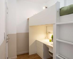 Bedroom of Flat to share in  Barcelona Capital  with Terrace