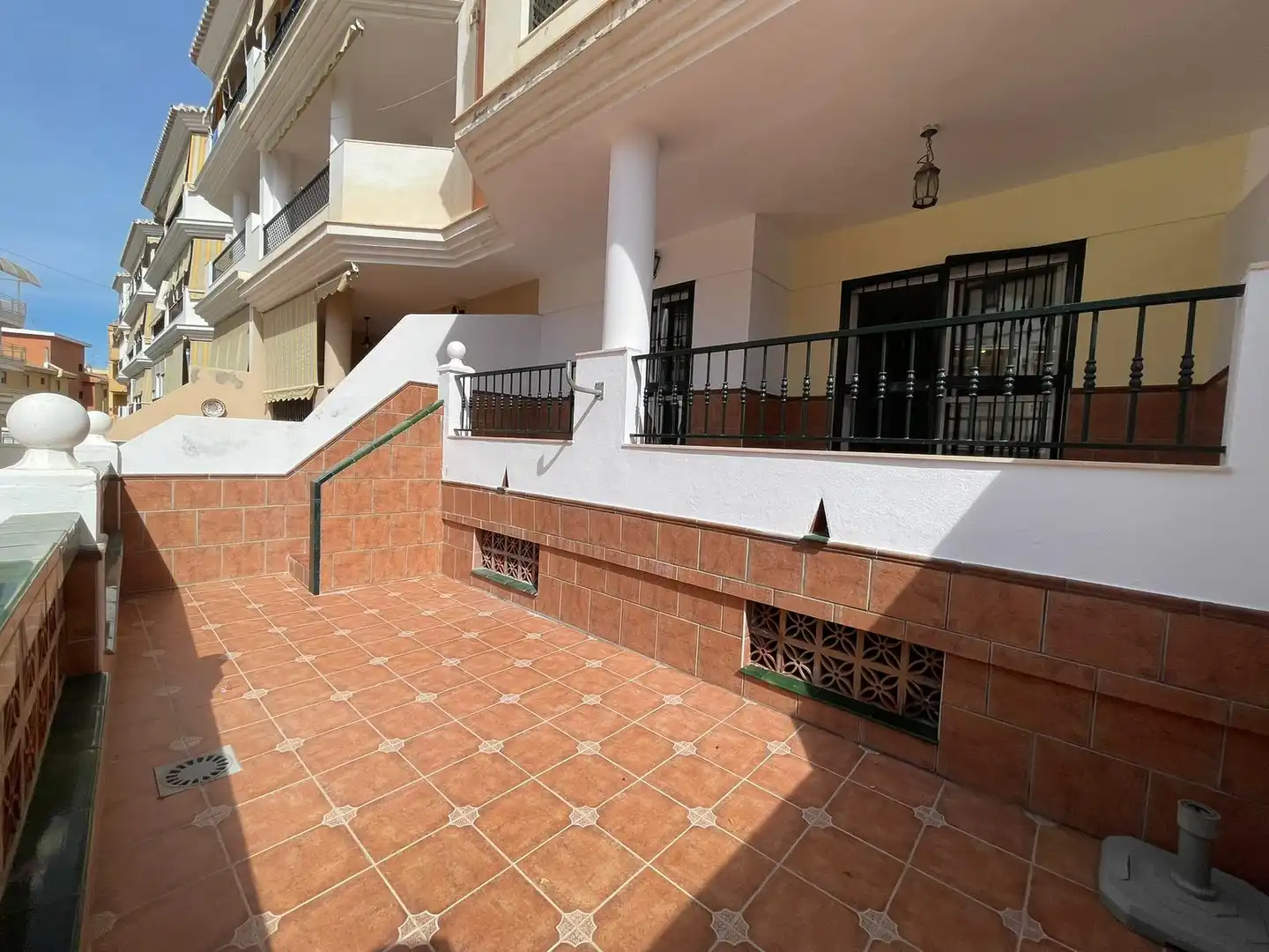 Terraza de Piso en venta en Torrox con Terraza, Horno y Piscina comunitaria