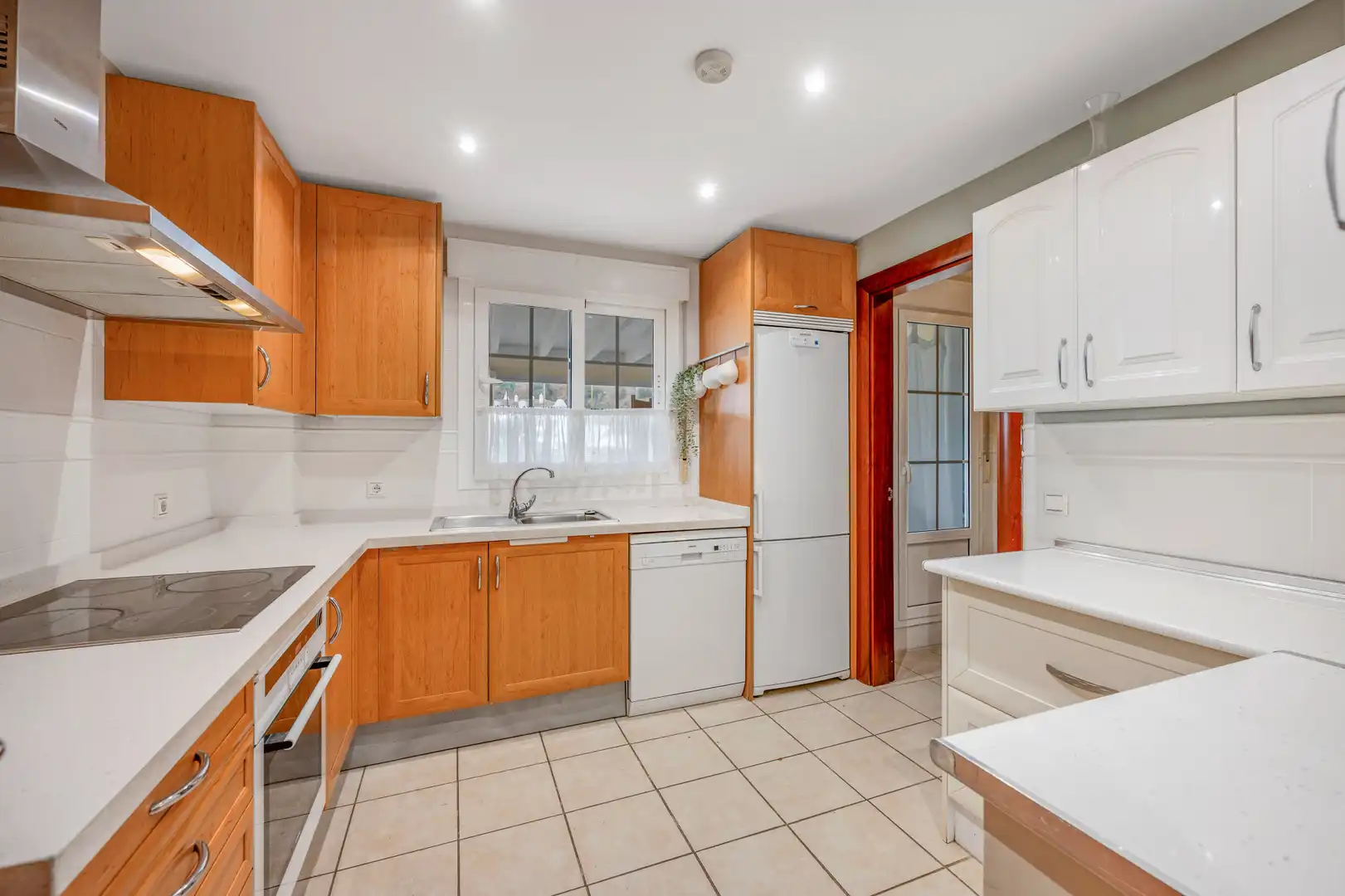 Casa pareada con piscina en venta en Calahonda, imagen 42