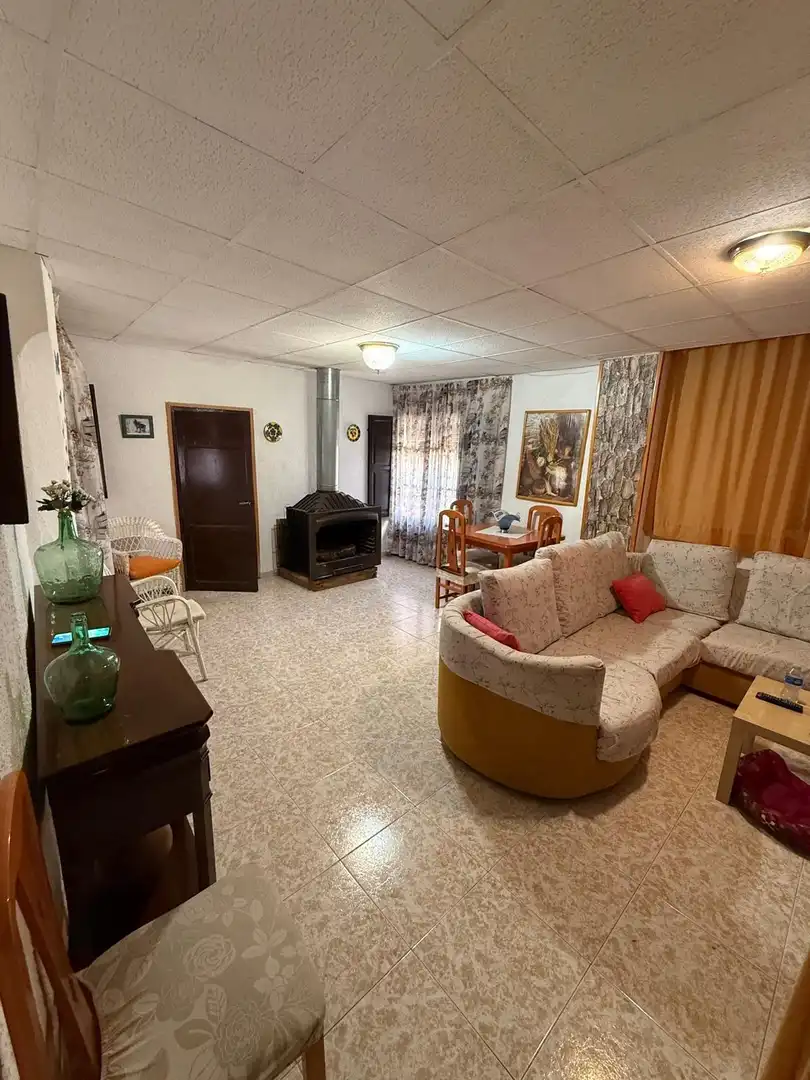 Sala d'estar de Finca rústica en venda en Fonz, Huesca