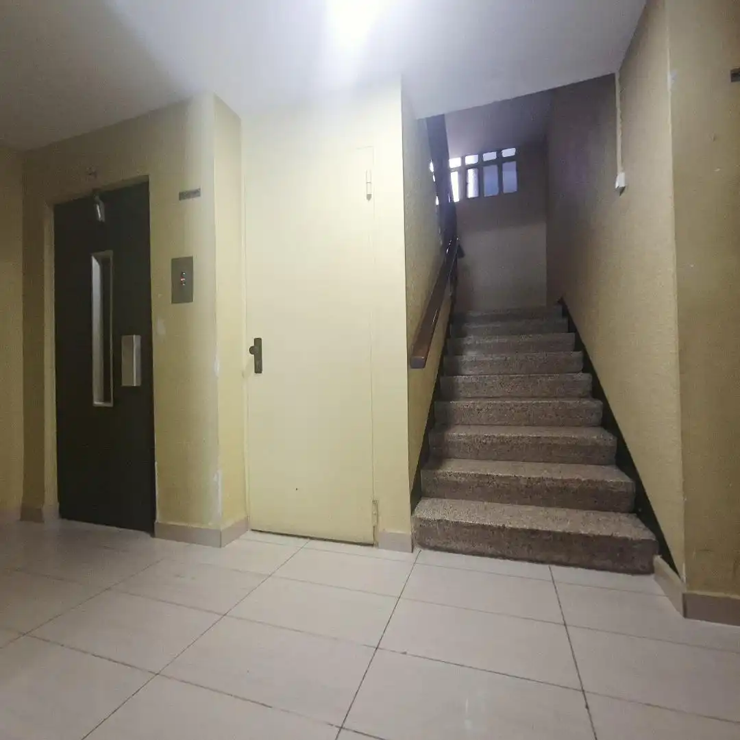 Wohnung zum Verkauf in Zaragoza mit Terrasse