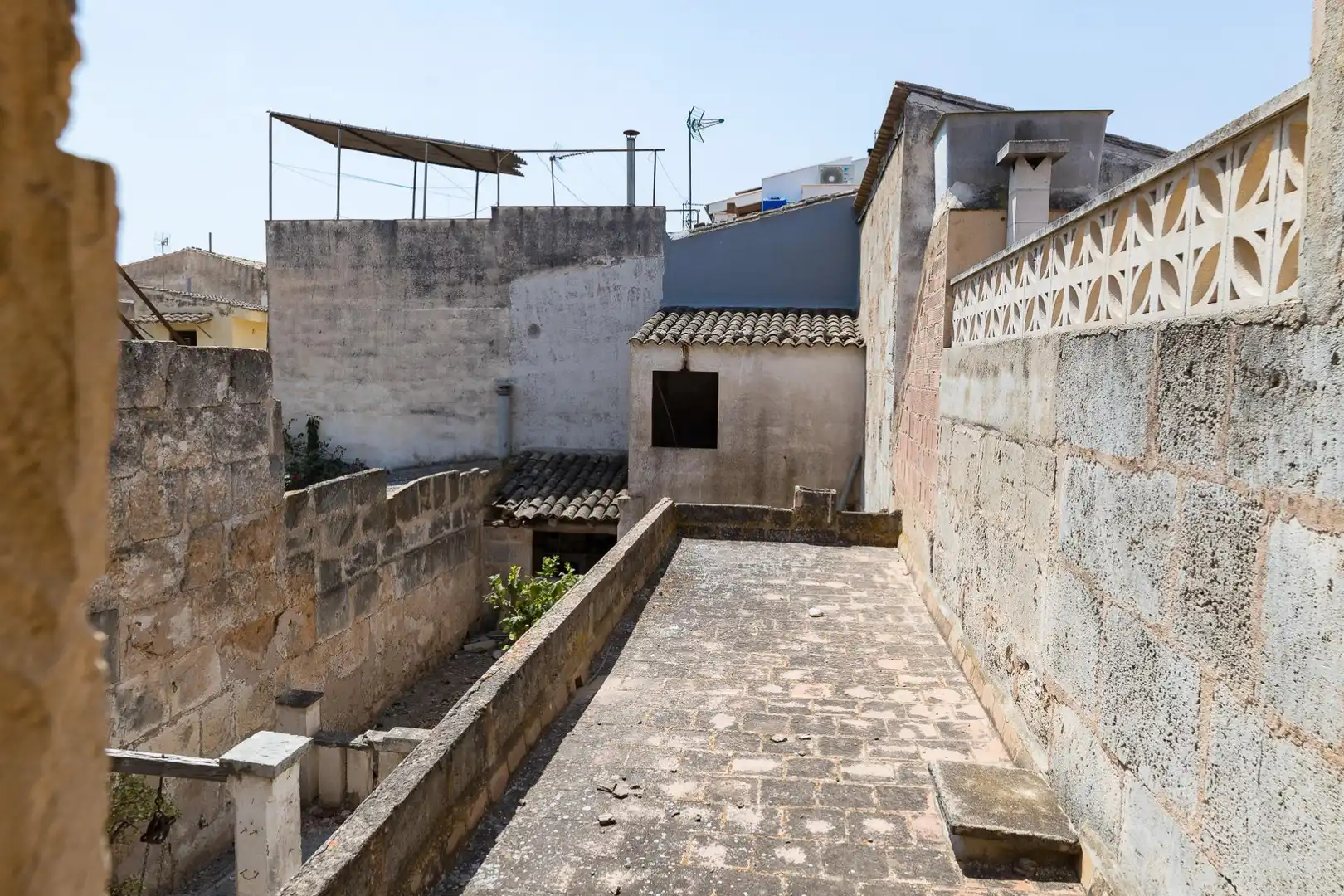 Vista exterior de Casa adosada en venta en Llucmajor con Jardín privado y Terraza