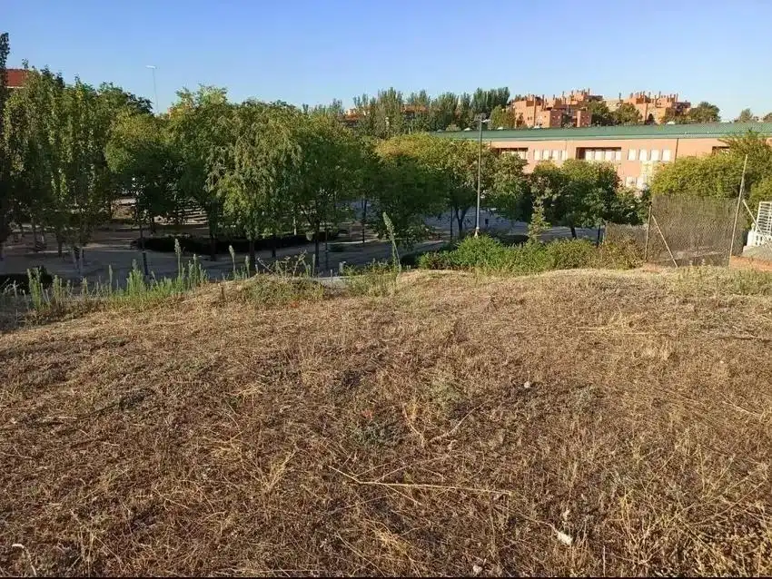Wohnbaugrundstück zum Verkauf in Parque Coimbra