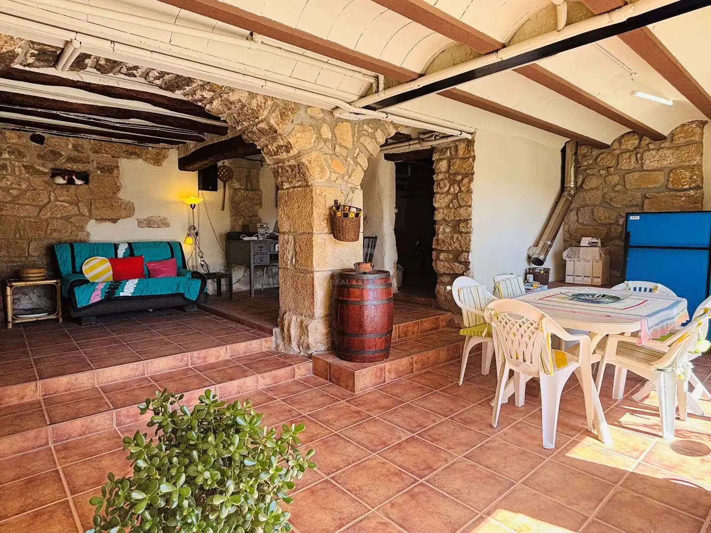 Terrasse von Einfamilien-Reihenhaus zum Verkauf in Cervià de Les Garrigues mit Heizung und Terrasse