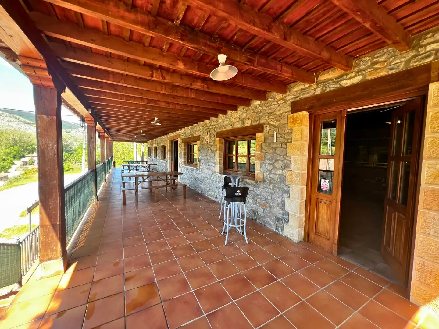 Terraza de Edificio en venta en Cervera de Pisuerga