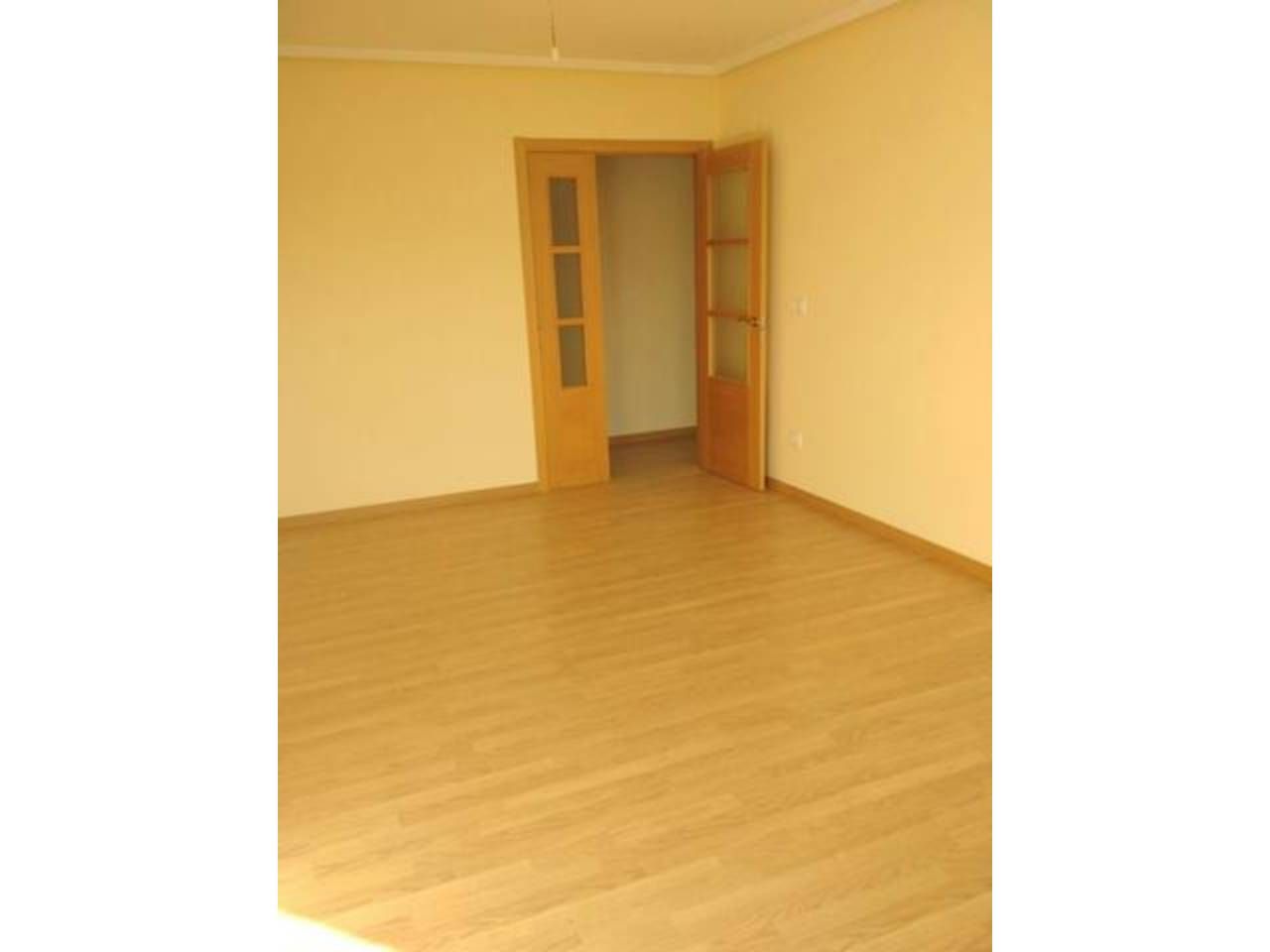 Bedroom of Flat for sale in Ourense Capital   with Heating and Parquet flooring