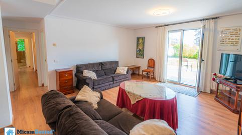 Foto 4 de Planta baixa de lloguer a Avenida de Cantabria, Valdenoja, Santander