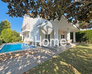 Exterior view of House or chalet for sale in L'Eliana  with Air Conditioner, Heating and Private garden