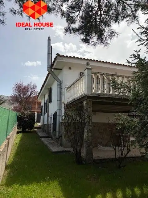 Vista exterior de Casa o chalet en venta en Segovia con Calefacción, Terraza y Balcón