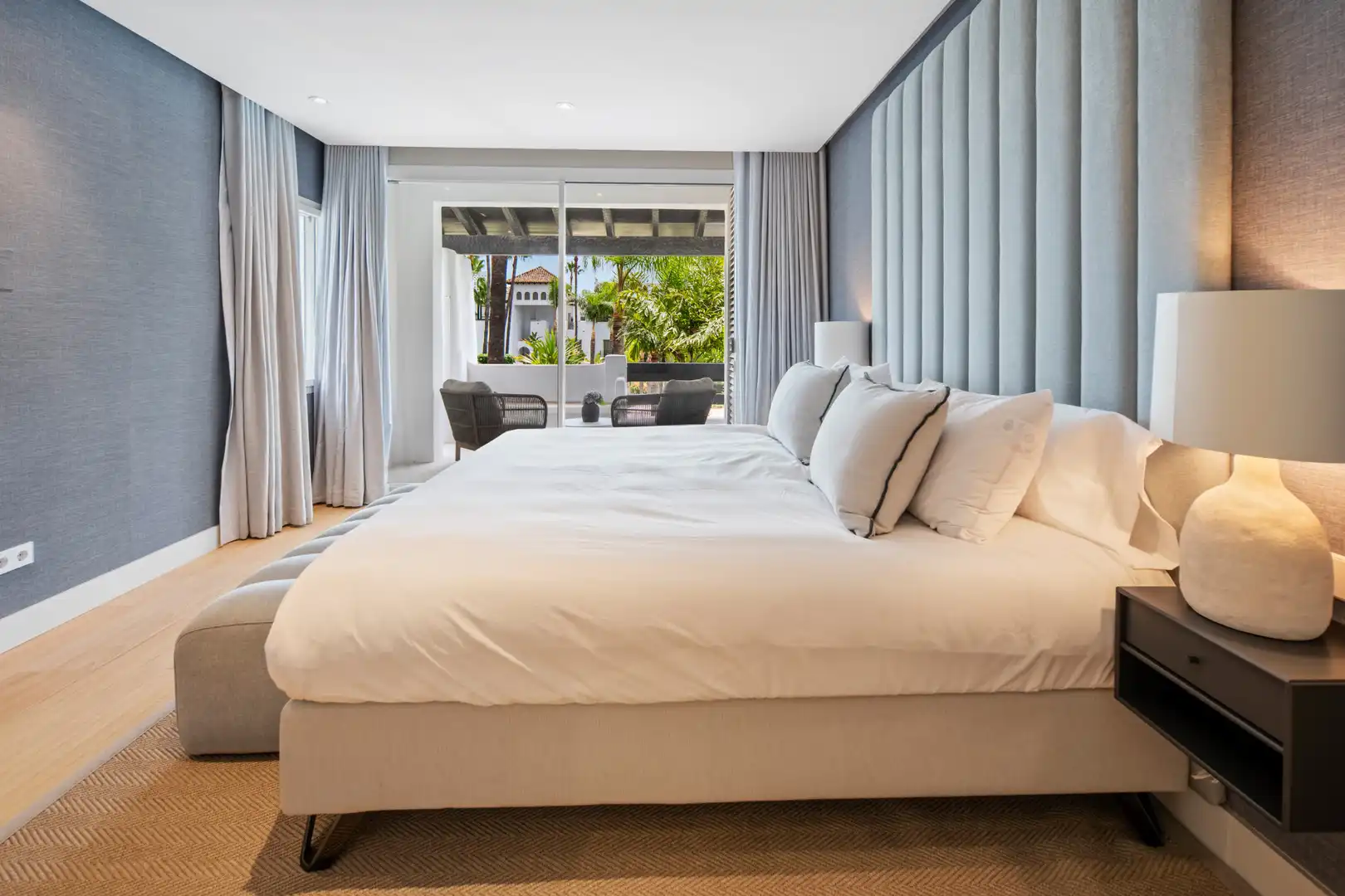 Apartamento con piscina en venta en Milla de Oro, imagen 28