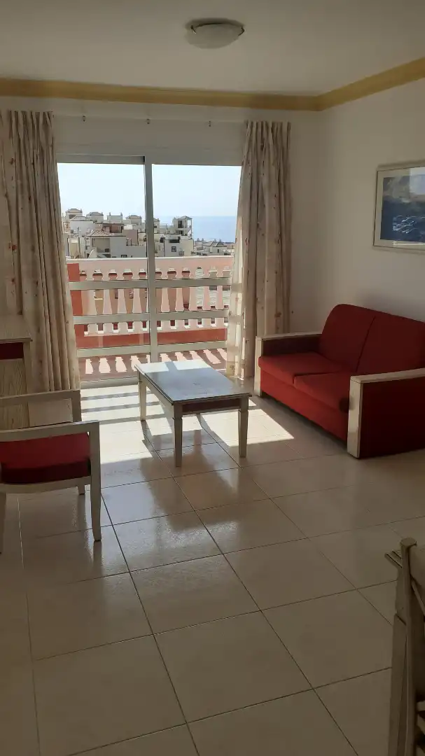 Wohnzimmer von Wohnungen zur Miete in Adeje mit Terrasse, Möbliert und Ofen