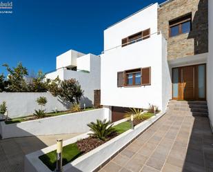 Vista exterior de Casa o xalet de lloguer en Albolote amb Aire condicionat, Calefacció i Terrassa