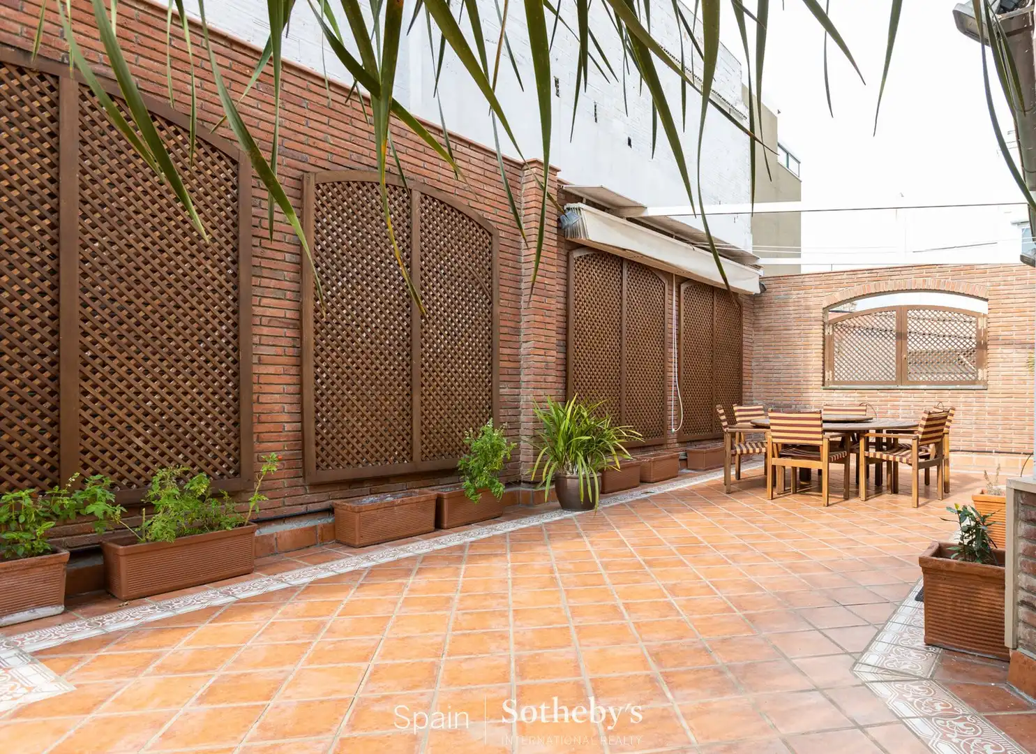 Terraza de Casa o chalet en venta en Badalona con Aire acondicionado, Calefacción y Jardín privado