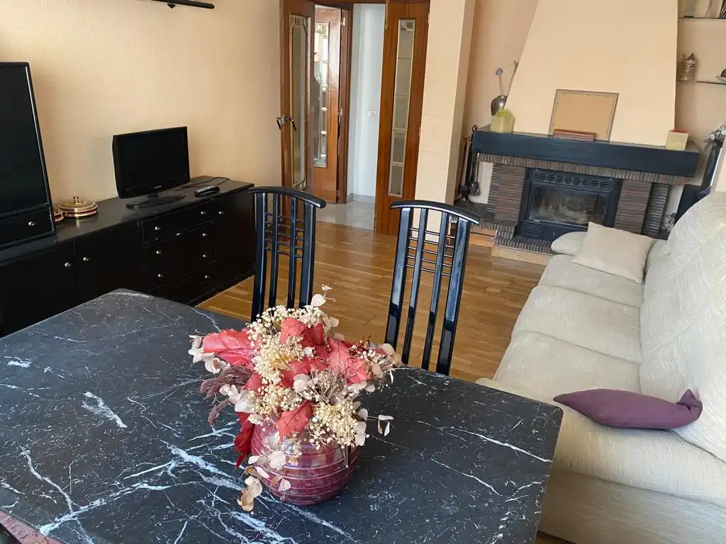 Mixto residencial en venta en Carrer de Campoamor, imagen 15
