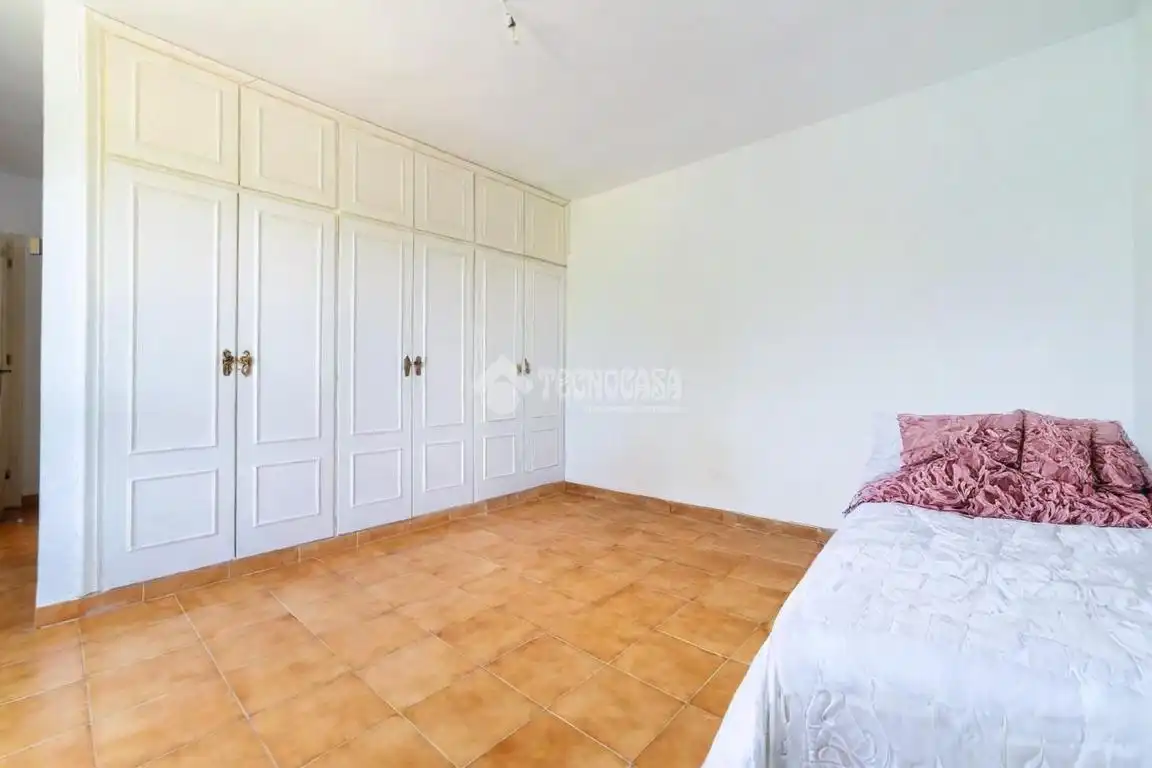 Dormitori de Casa o xalet en venda en Paracuellos de Jarama