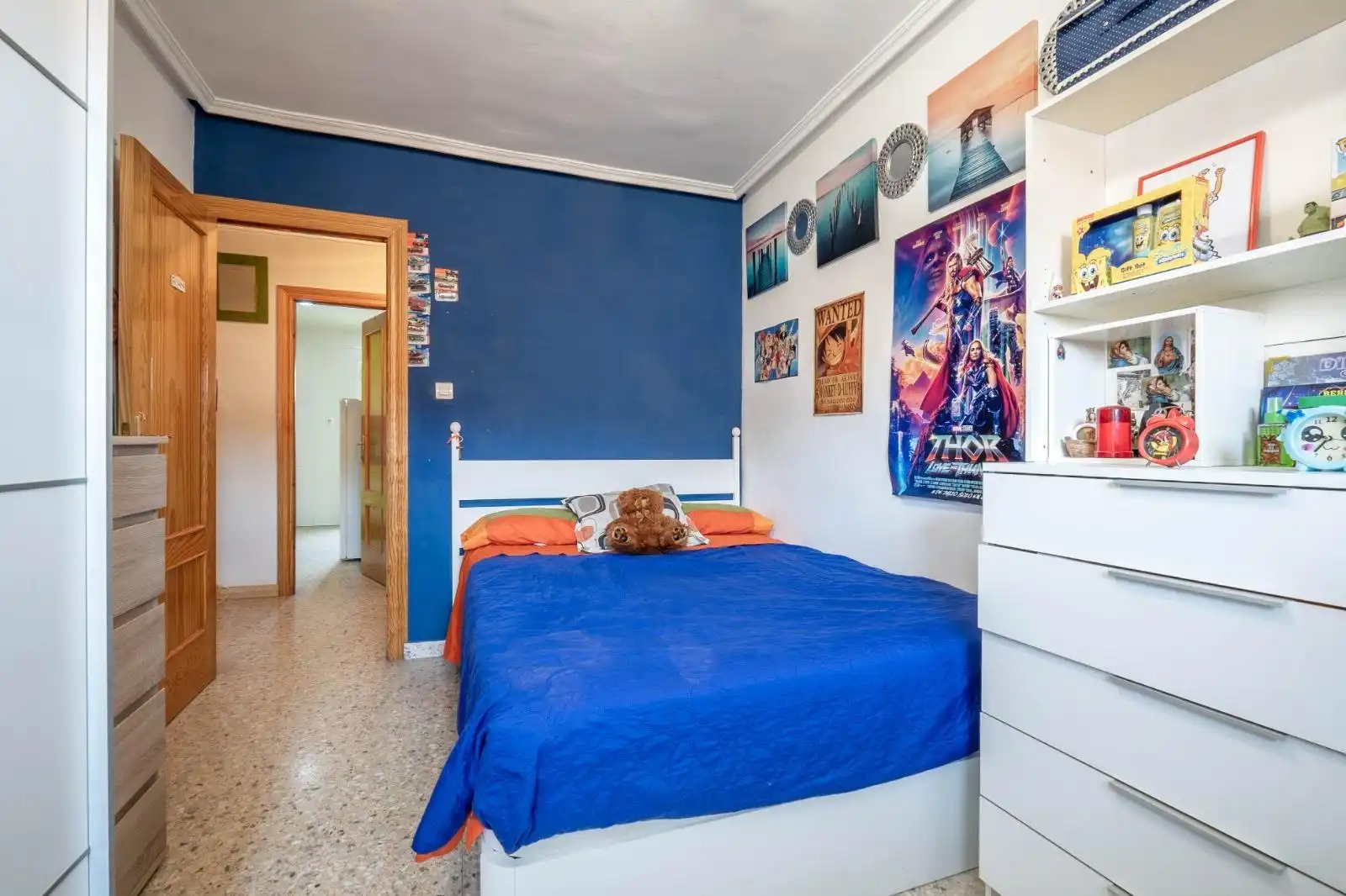 Bedroom of Flat for sale in Granada  with Air Conditioner, Heating and Terrace