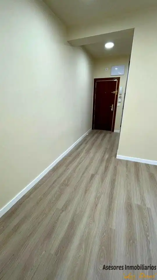 Wohnung zum Verkauf in Madrid mit Klimaanlage und Heizung