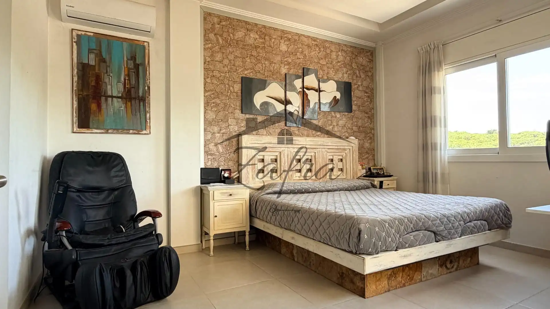 Casa con balcón en venta en Carrer Carrer Montjuïc, imagen 32