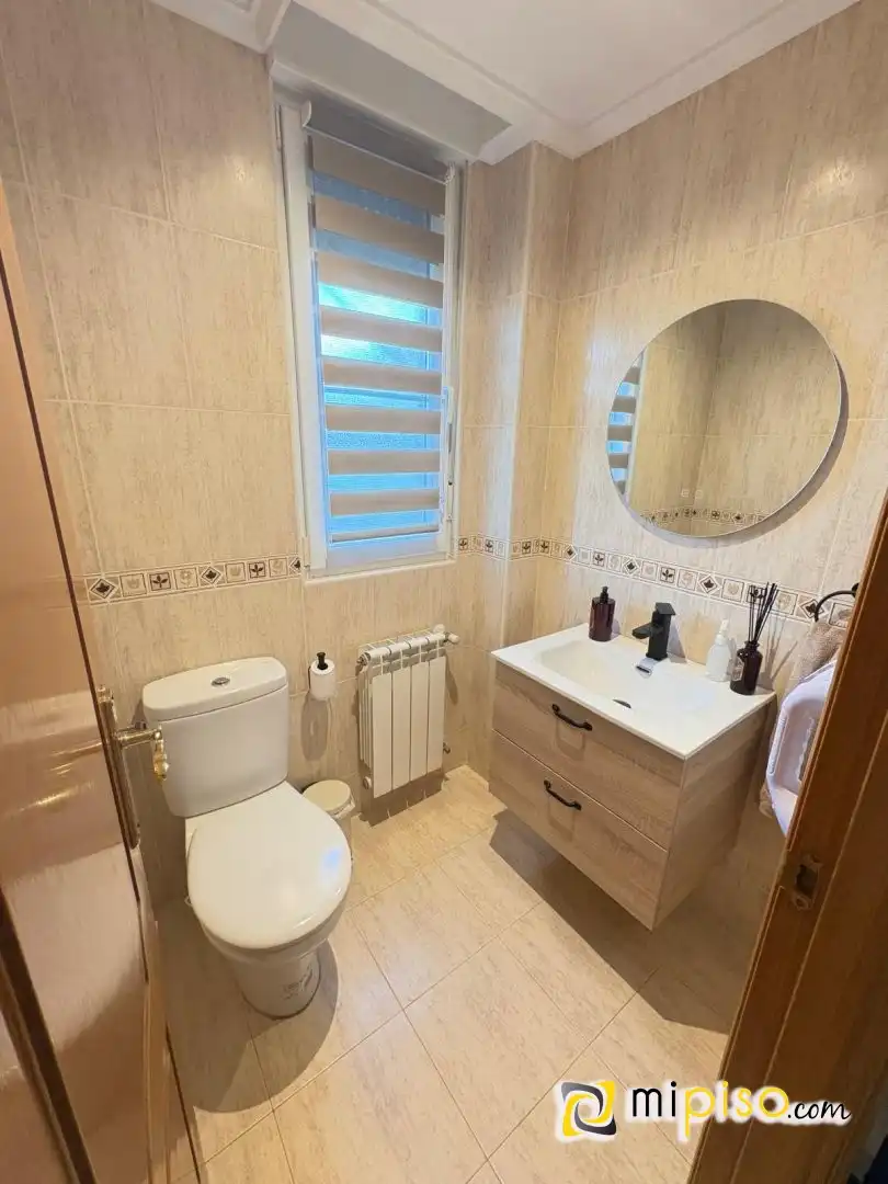 Baño de Casa adosada en venta en Solórzano con Calefacción y Jardín privado